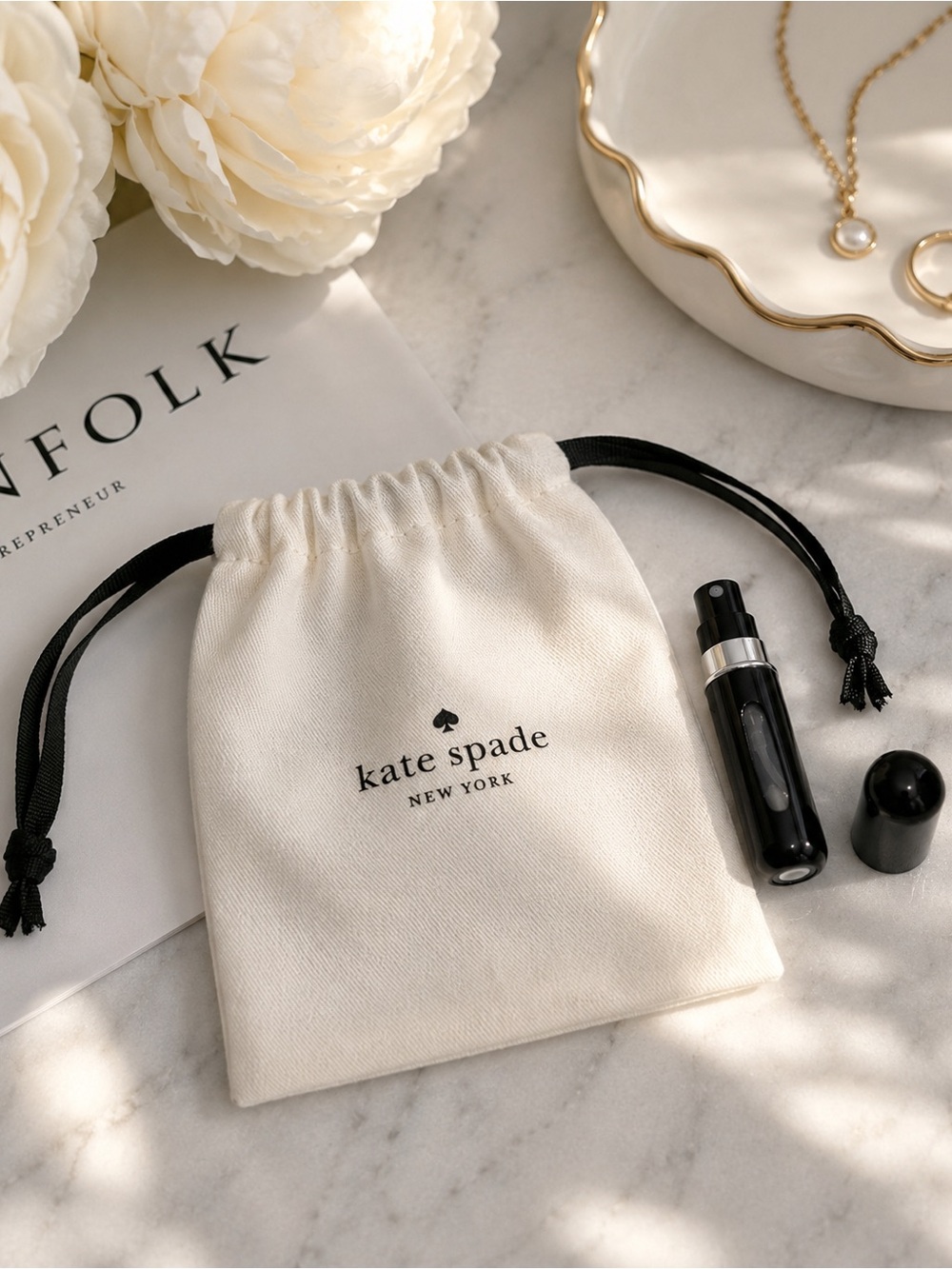 Kate Spade New York Dust Bag & Refillable Perfume Atomizer Set | New